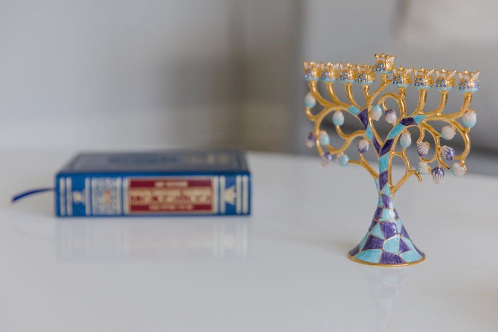 מה קורה במועצת גדולי התורה: ניתוח מעמיק על השפעת המועצה ביהדות החרדית